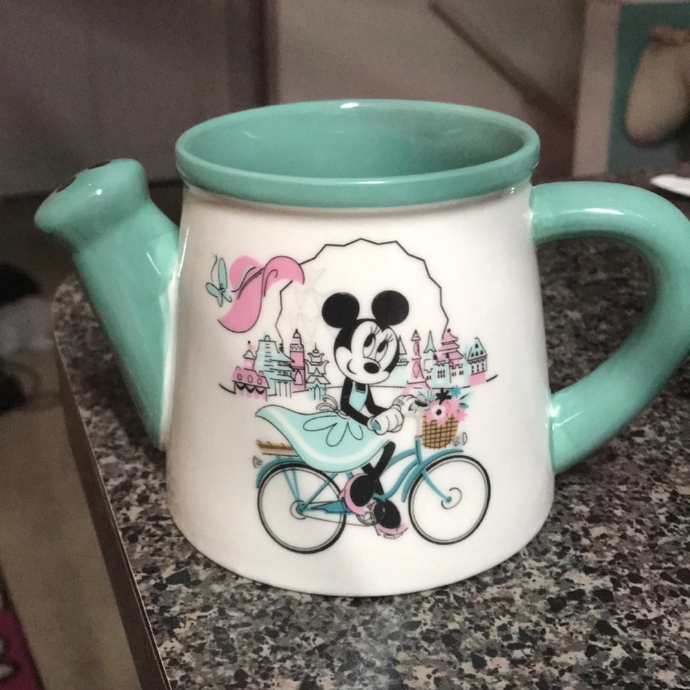 Minnie flower and garden festival mug